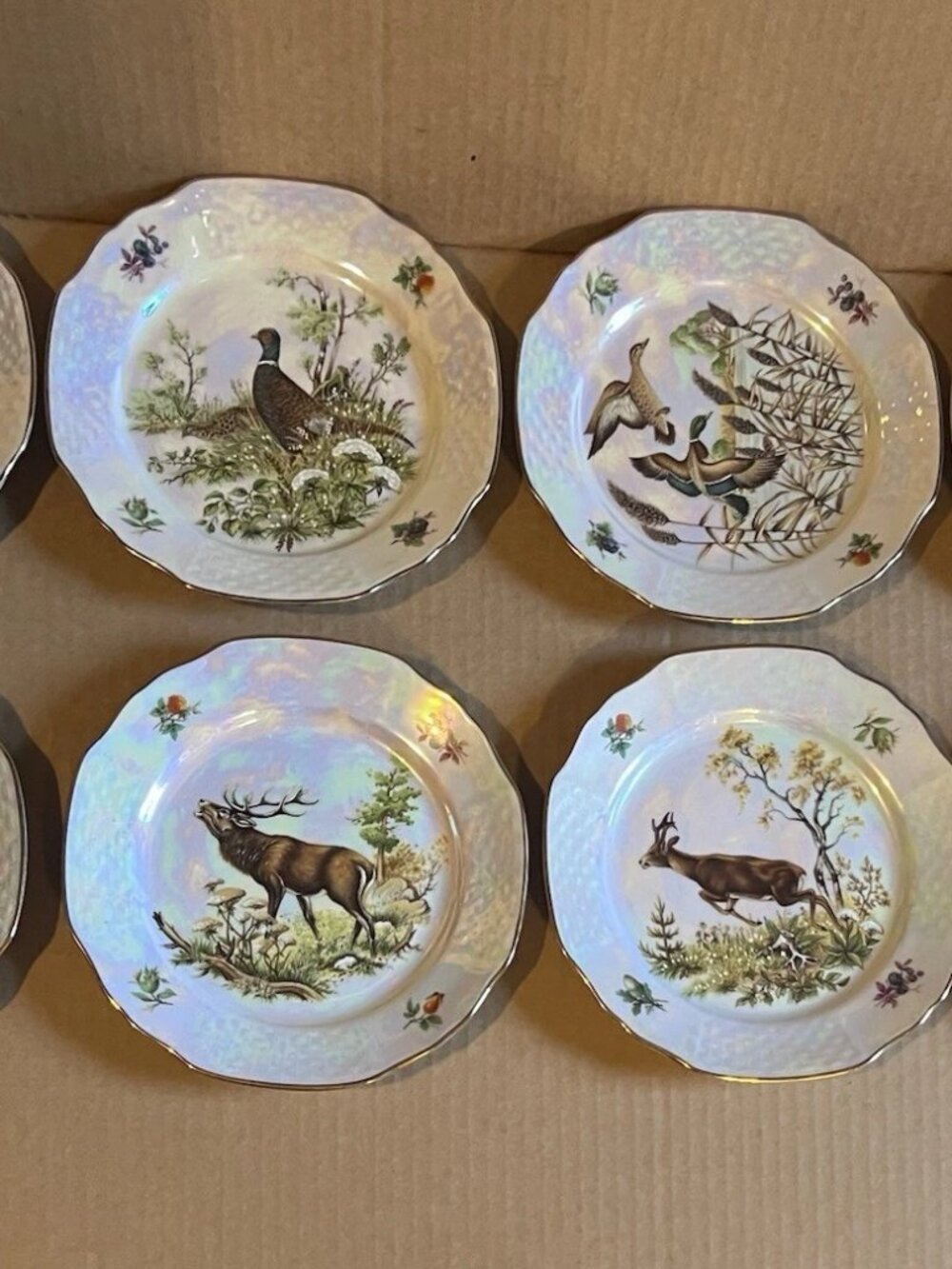 VTG 8pcs Bareuther Waldsassen Bavaria Lustreware 7.5" Tea Plates Hunting Scenes